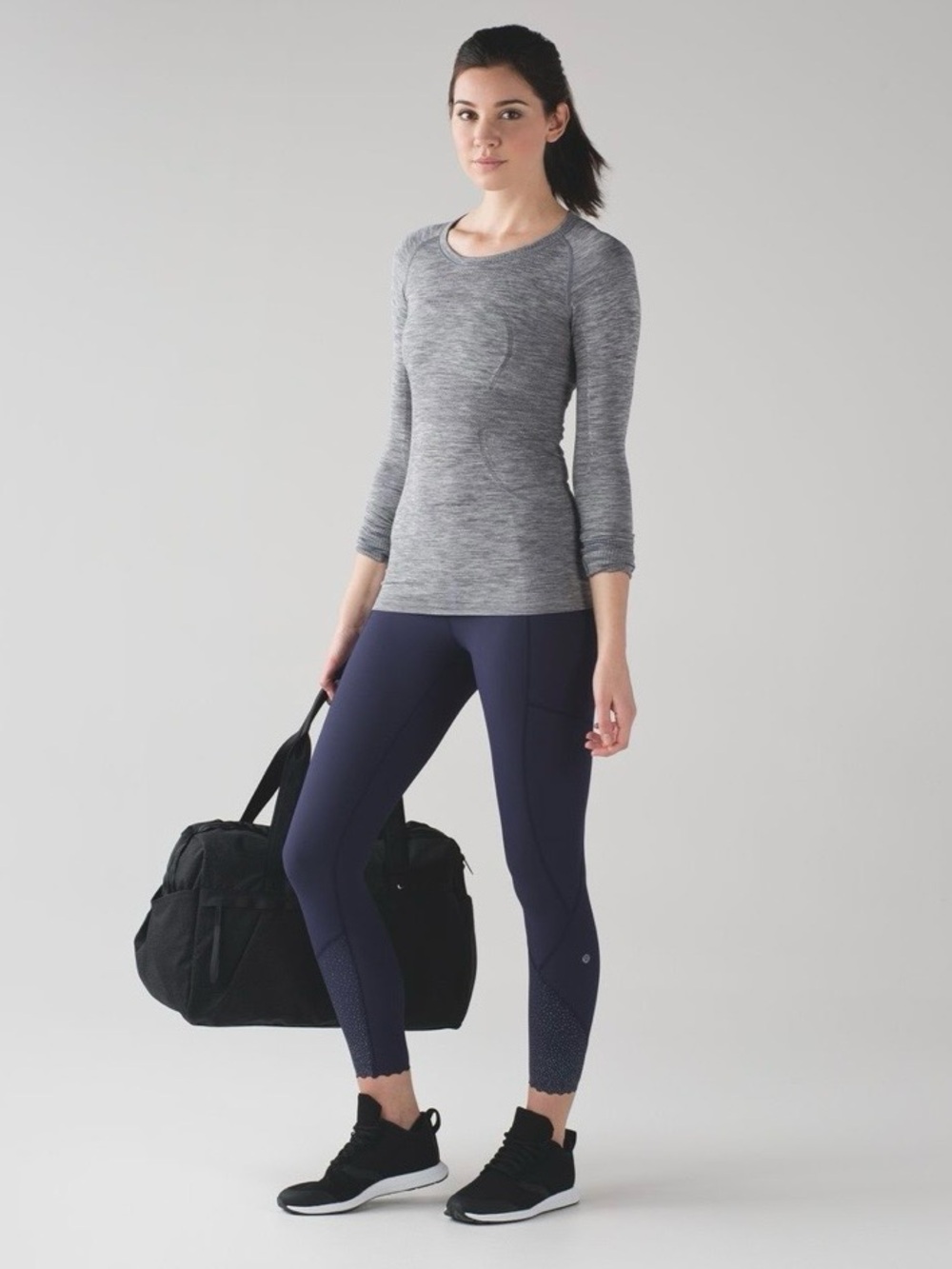 Lululemon Slate White Swiftly Tech Long Sleeve Crew Pull Over Size 12
